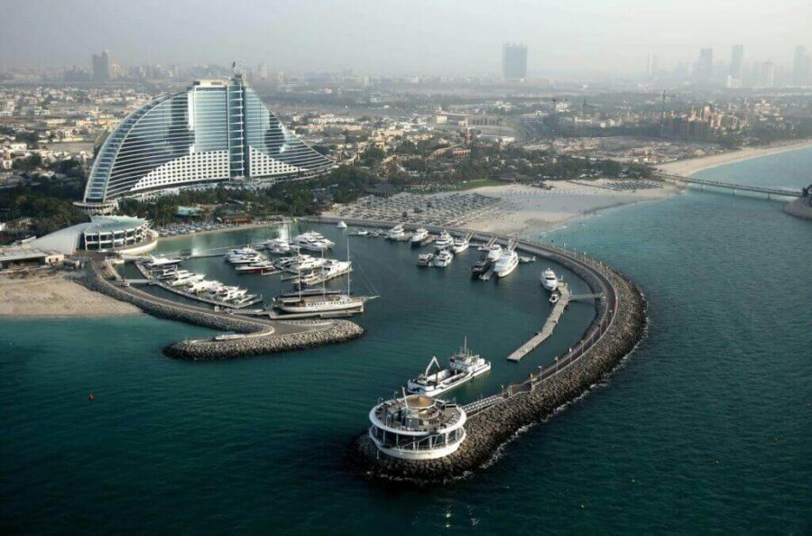 تراخيص جديدة للبائعين في الإمارات
